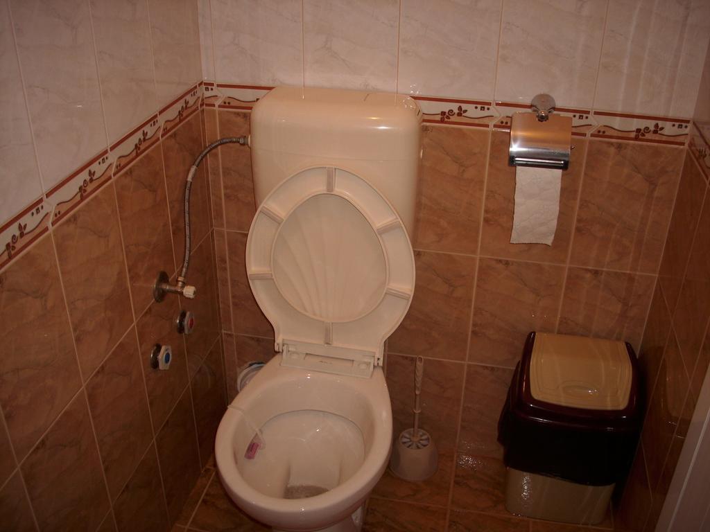 Georgievi Guest House Pomorie Exterior photo